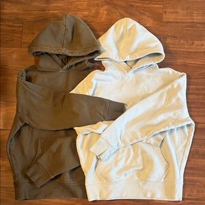 Two Old Navy Men's Brown and Skyblue Hoodies size XS ( boys 11-12)